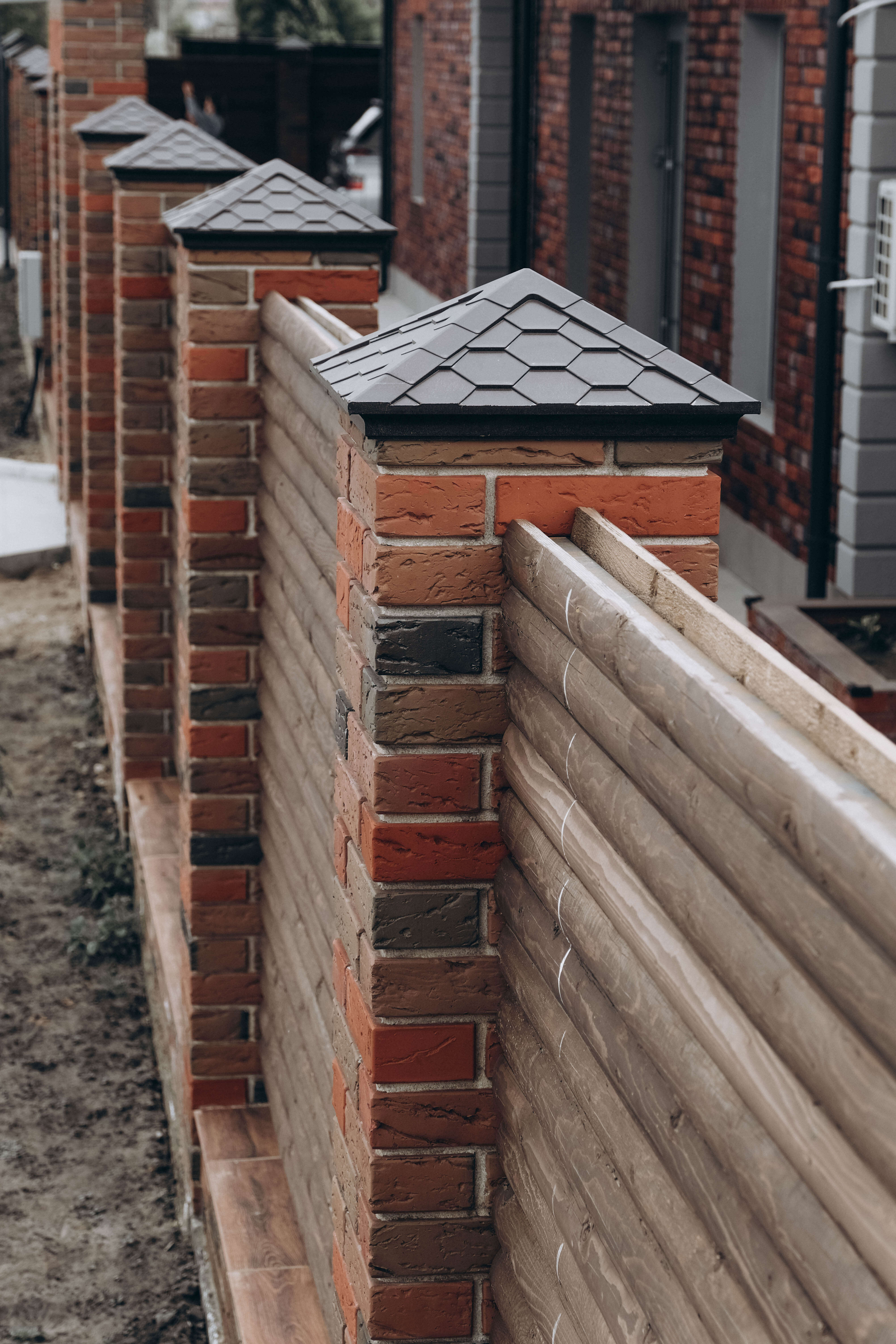 Колпак Zking Эверест Коричневый на столб 1.5х1.5 кирпича (390х390мм) в Ставрополе фото