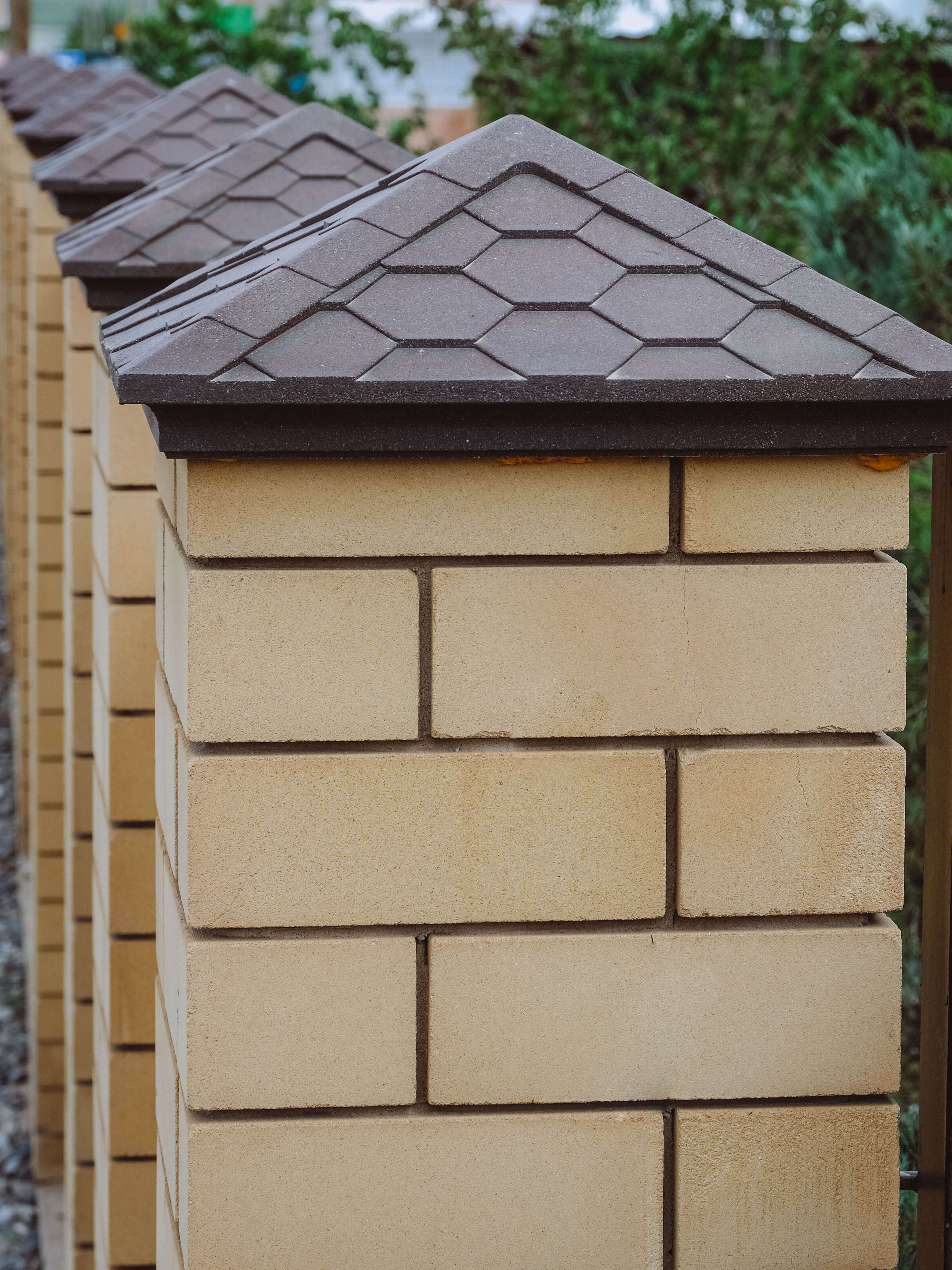 Колпак Zking Эверест Коричневый на столб 1.5х1.5 кирпича (390х390мм) в Ставрополе фото